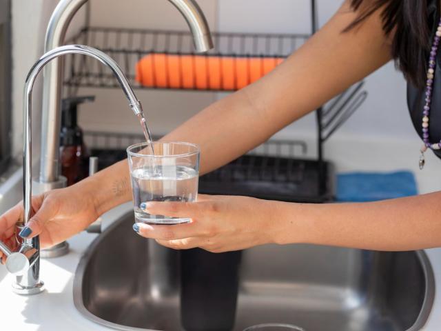 materiales agua de consumo